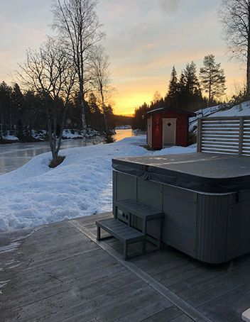 Hot Tub